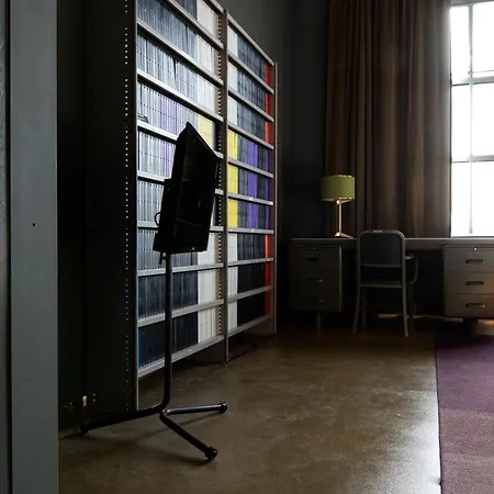 Piet Hein Eek 3* 埃因霍温