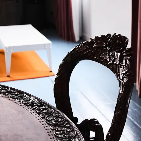 Piet Hein Eek 酒店 埃因霍温