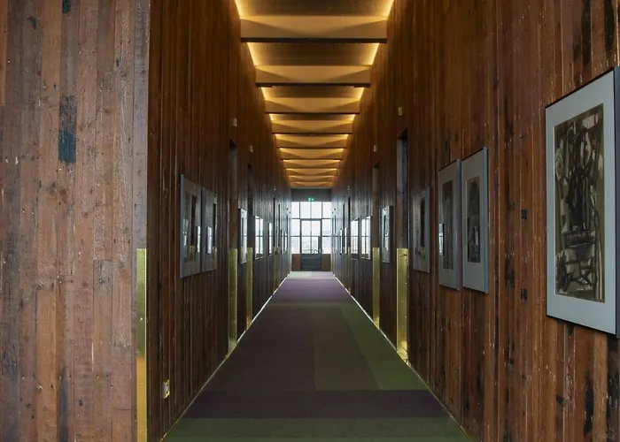 ホテル Piet Hein Eek 3*