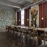 호텔 Piet Hein Eek 에인트호번