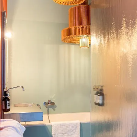 Hotel Piet Hein Eek 3*