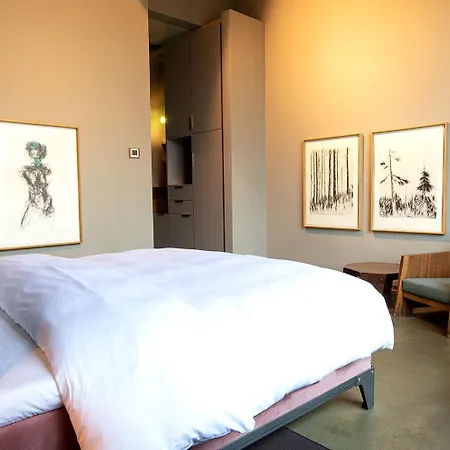 Piet Hein Eek Hotel *