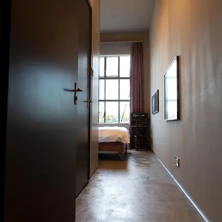 Hotel Piet Hein Eek 3*