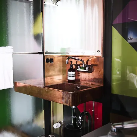 Szálloda Piet Hein Eek