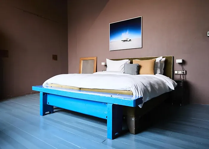 Hotel Piet Hein Eek 3*